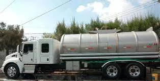 Maquinaria y Trabajo Especializado